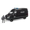 Bruder MB Sprinter s policajtom ťažkoodencom