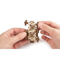 Ugears 3D drevené mechanické puzzle Bugina z Marsu