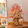 RoboTime 3D drevená skladačka Domček na strome Sakura