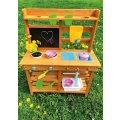 2Kids Toys Drevená záhradná kuchyňka