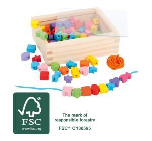 small foot Drevené navliekacie korálky tvary v krabičke