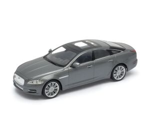 Welly Jaguar XJ 1:24