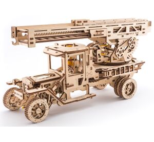 Ugears 3D drevené mechanické puzzle UGM-11 Nákladiak s požiarnym rebríkom