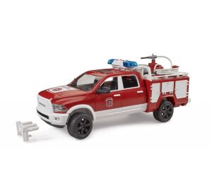 Bruder RAM 2500 Hasičské vozidlo so svetelným a zvukovým majákom