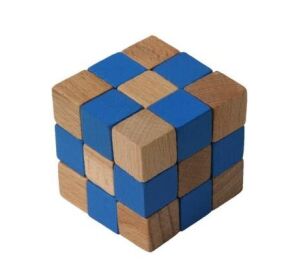 Drevený hlavolam kocka modrá