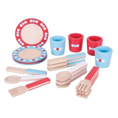 Bigjigs Toys Drevený jedálenský servis s bodkami